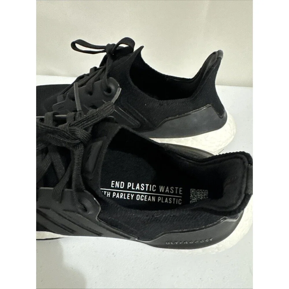 Adidas ULTRABOOST 22 Women's Running Shoe Size 8 - Picture 8 of 10